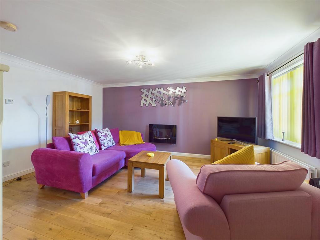 Lounge: