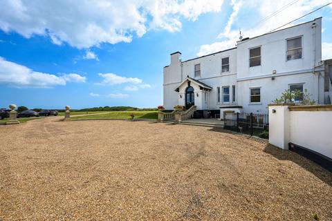 undefined, New Dover Road, Capel-Le-Ferne, CT18