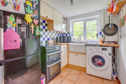 2 bedroom terraced house for sale, Station Road, Loudwater, HP10