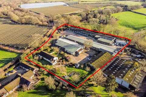 5 bedroom farm house for sale, West Wellow