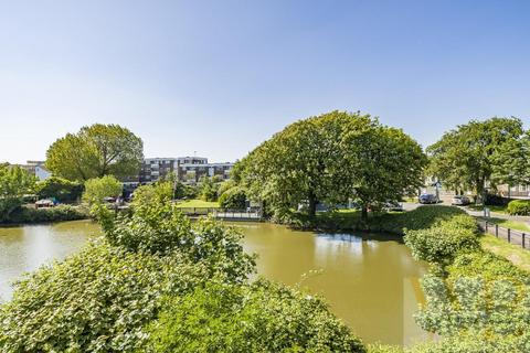 2 bedroom retirement property for sale, Swiss Gardens, Shoreham-By-Sea