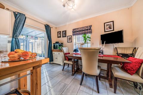 1 Eleanor Walk, Greenhithe, DA9 9FZ