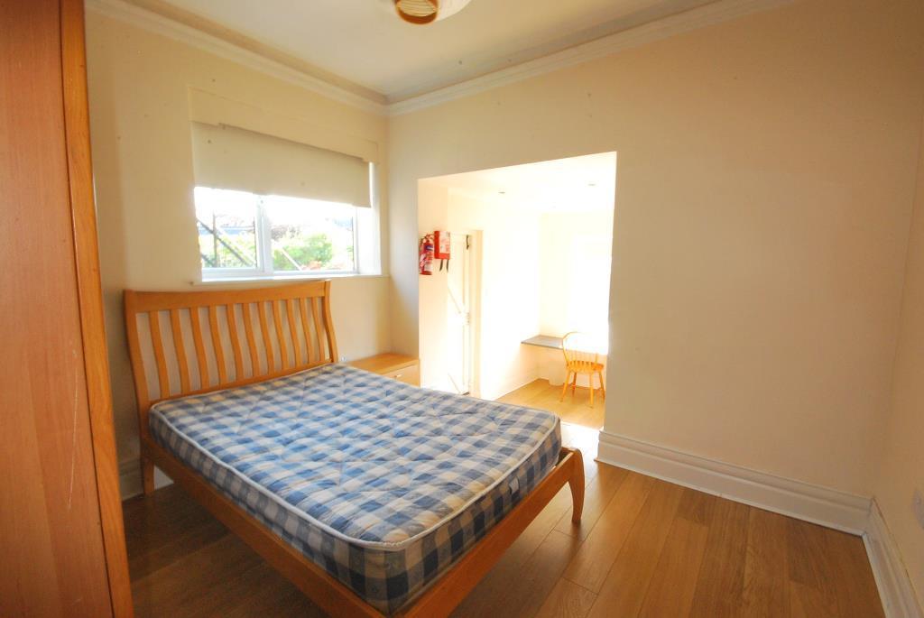 14 sanderson rd06.JPG