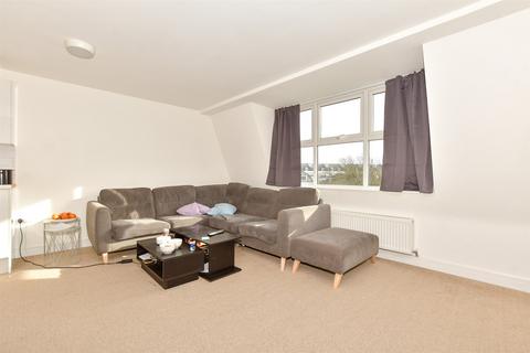 3 bedroom apartment for sale, Trinity Crescent, Folkestone, Kent