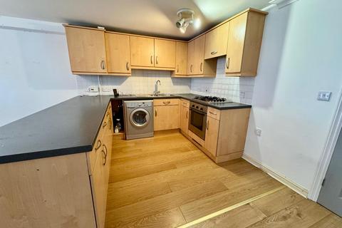 2 bedroom maisonette for sale, Chaucer Street, Poets Corner, Northampton NN2