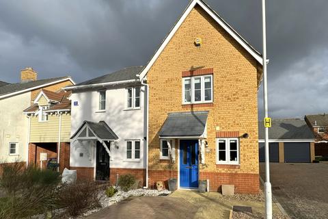 2 bedroom end of terrace house for sale, Staplehurst, Kent