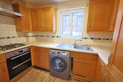 2 bedroom flat for sale, Clarinet Court, 19 Symphony Close, Edgware, Greater London, HA8