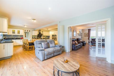 undefined, Woodmansterne Lane, Banstead