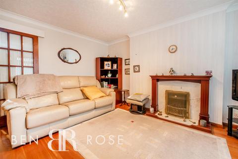 3 bedroom semi-detached house for sale, Fitchfield, Preston PR1