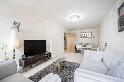 1 bedroom apartment to rent, Advertiser Court, 2 Telegraph Avenue, Colindale