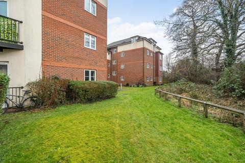 6 School Meadow, Guildford, GU2 8GY