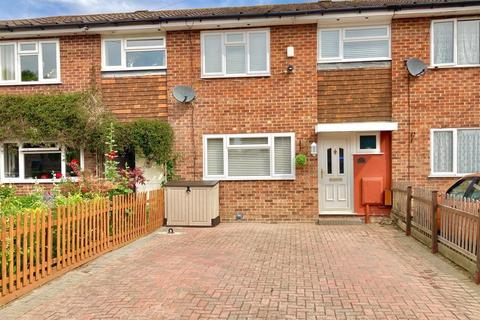 3 bedroom terraced house for sale, Ockleys Mead, Godstone