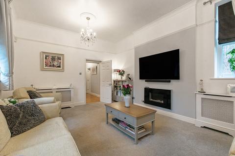 2 bedroom apartment for sale, Redwood Close, Sidcup, DA15