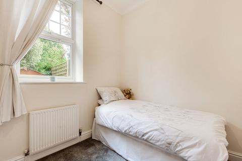 5 Redwood Close, Sidcup, DA15 8WP