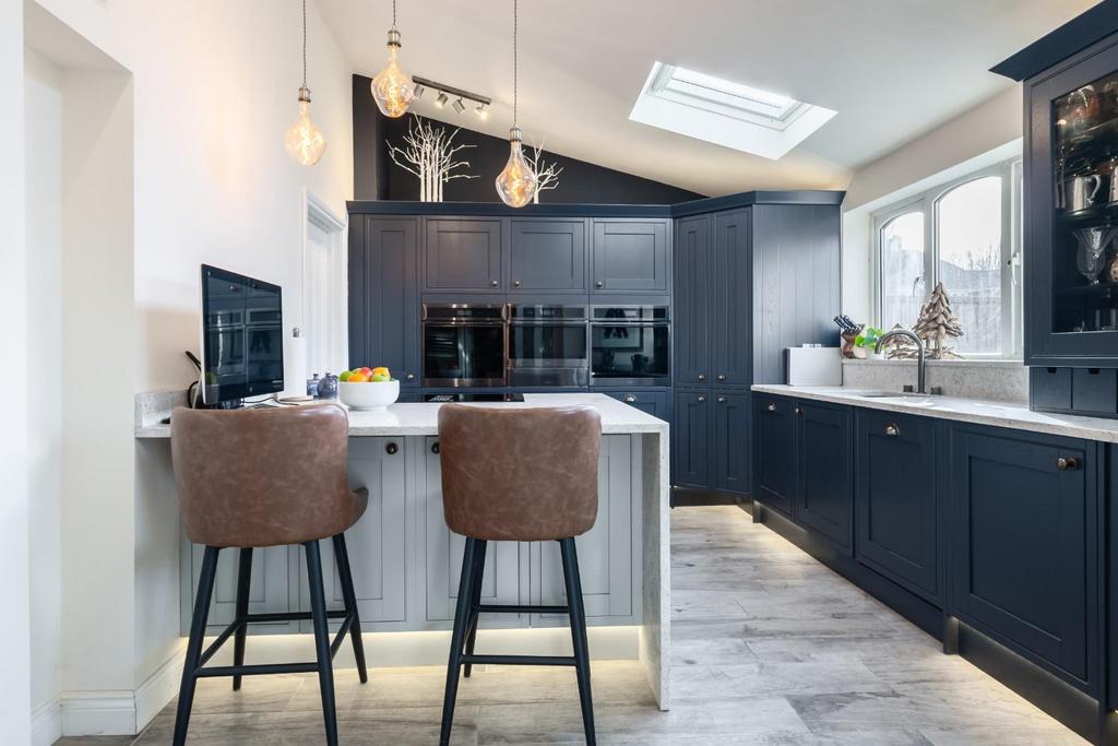 Kitchen-1.jpg