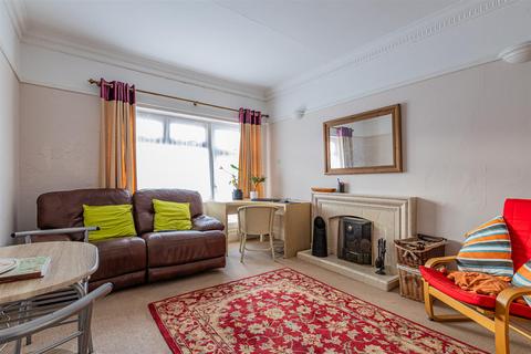 2 bedroom flat for sale, Marlborough Road, Cardiff CF23