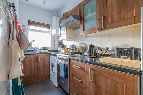 2 bedroom flat for sale, Marlborough Road, Cardiff CF23