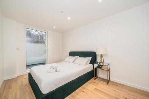 2 bedroom flat for sale, Powell Road, London E5