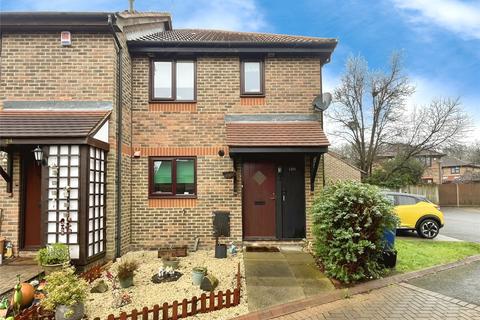 3 bedroom end of terrace house for sale, Barley Mead, Warfield, Bracknell