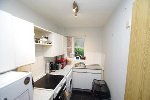 1 bedroom maisonette to rent, Ebury Road, WATFORD, WD17