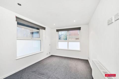 2 bedroom house to rent, Ashby Road London SE4