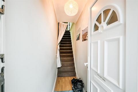 2 bedroom maisonette for sale, Badlis Road, Walthamstow