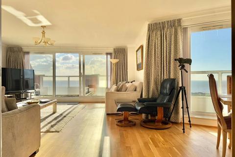 3 bedroom penthouse for sale, Camden Hurst, Milford on Sea, Lymington, Hampshire, SO41