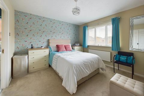 6 Blake Hill Way, Abbeymead, Gloucester, GL4 4QR