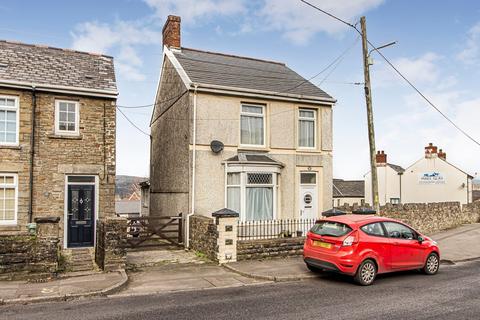 3 bedroom detached house for sale, Newbridge Road, Pontyclun CF72