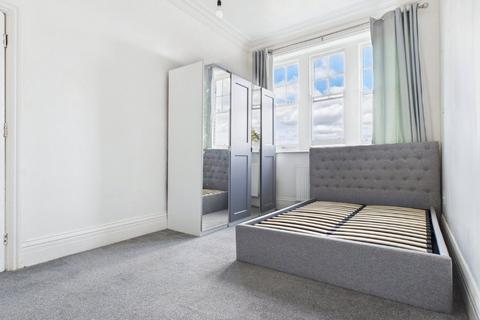 1 bedroom apartment to rent, Millers Road, Brighton, BN1