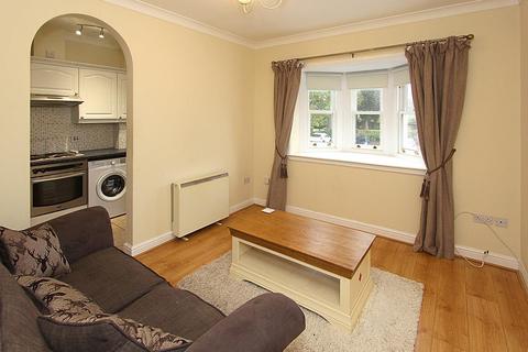 2 bedroom flat to rent, TETTENHALL, Limes Court