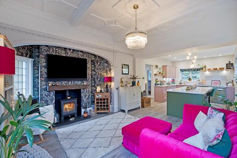 undefined, Grove Road, Ilkley LS29