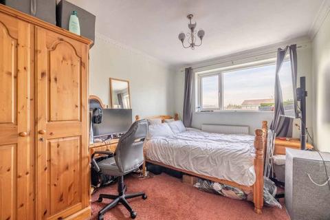 1 Bodmin Avenue, Slough, SL2 1SL