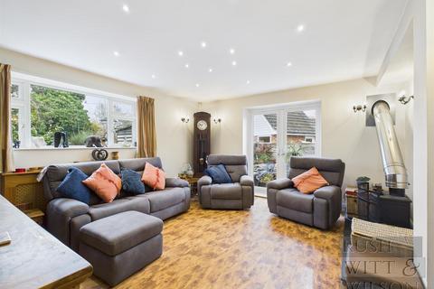 4 bedroom detached house for sale, Pett Level Road, Pett Level
