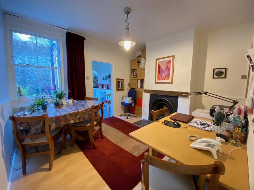 Dining Room.jpg
