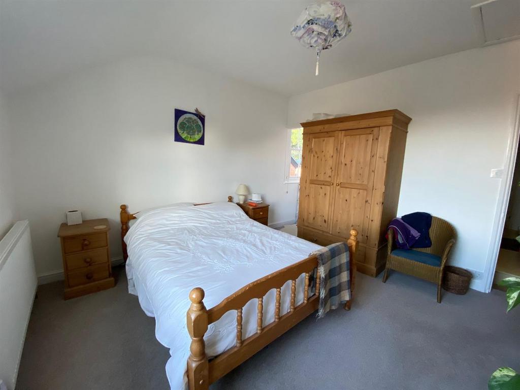 Bedroom One.jpg