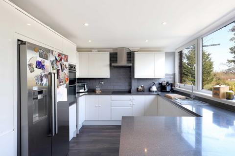 4 bedroom terraced house for sale, Sospel Court, Farnham Royal, Buckinghamshire, SL2