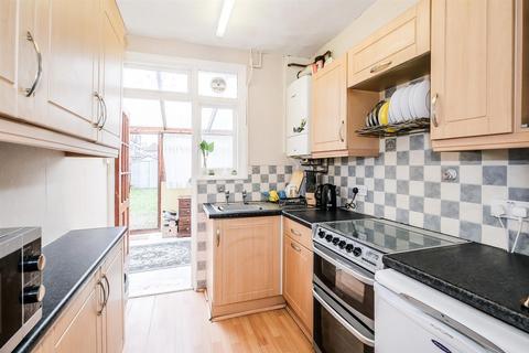 46 Albert Avenue, London, E4 8LG
