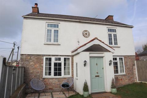 4 bedroom house to rent, High Street, Bristol BS49