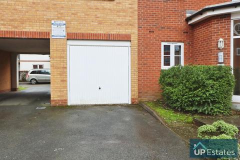 2 bedroom flat to rent, Poppleton Close, Coventry