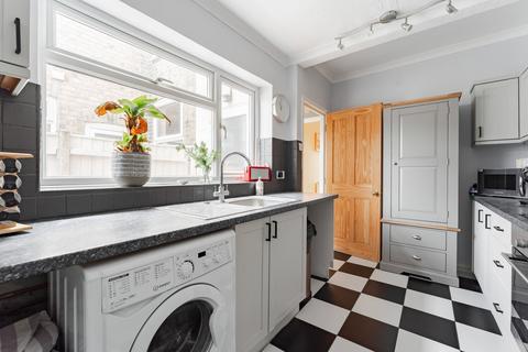 4 bedroom terraced house for sale, Wellington Road, Lowestoft, NR33