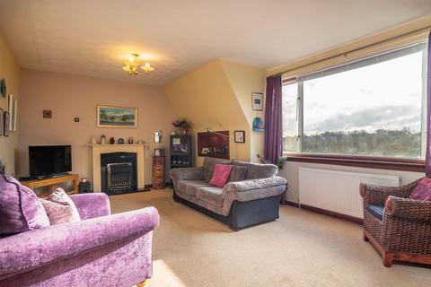 6 Valleyfield, Milton Of Campsie, Glasgow, G66 8HN