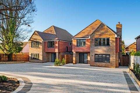 4 bedroom detached house for sale, LEATHERHEAD ROAD, GREAT BOOKHAM, KT23