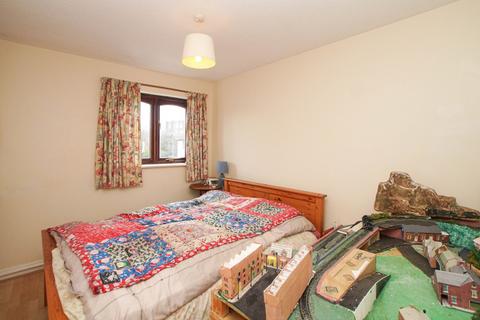 6 Ashman Close, Carlisle, CA2 5SN