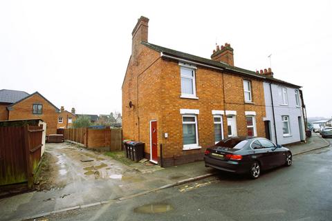 3 bedroom end of terrace house for sale, Tavistock Street, Bletchley, Milton Keynes