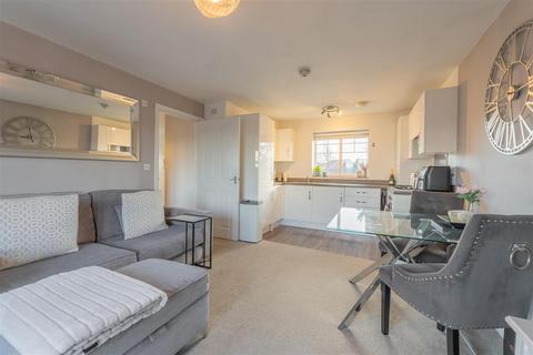 63 Fussell Way, Wollaston, Stourbridge, DY8 4GG
