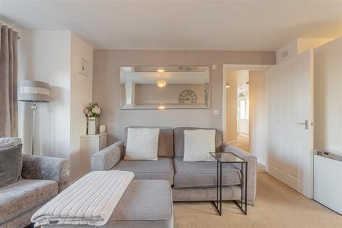 63 Fussell Way, Wollaston, Stourbridge, DY8 4GG