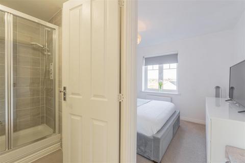 63 Fussell Way, Wollaston, Stourbridge, DY8 4GG