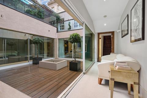 3 bedroom flat for sale, Mount Row, London W1K