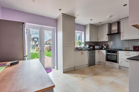 50 Bradenham Road, Hayes, UB4 8LR